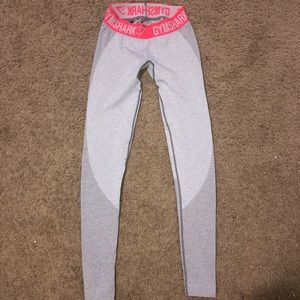 Gymshark Flex Leggings Light Grey/Sherbet Pink